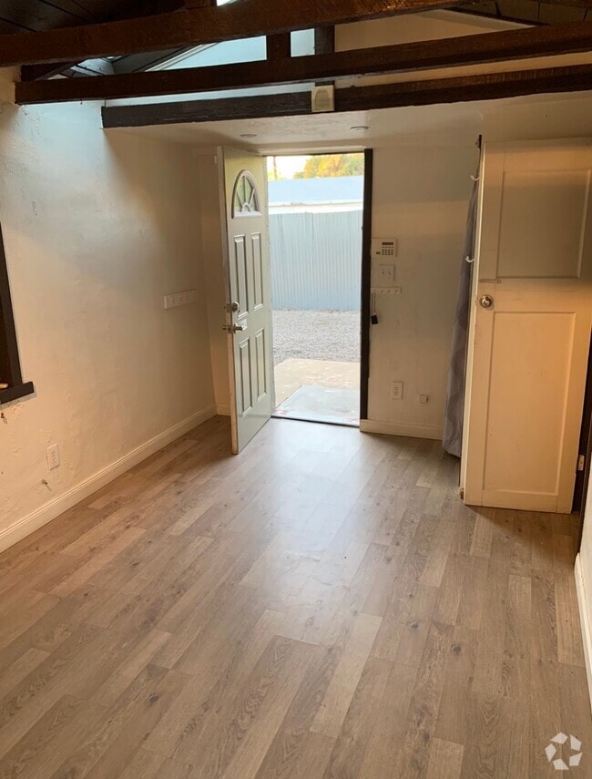 Apartments for Rent Near Pima Community College West Campus Tucson