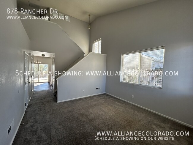 Building Photo - 878 Rancher Dr