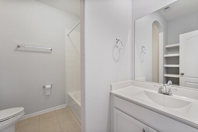 Building Photo - 3331 Harmony View Ln