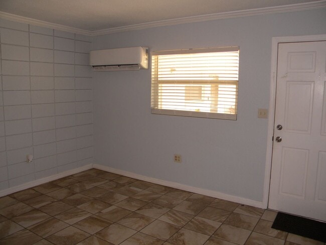 Photo - 1031 Royal Palm Ave House