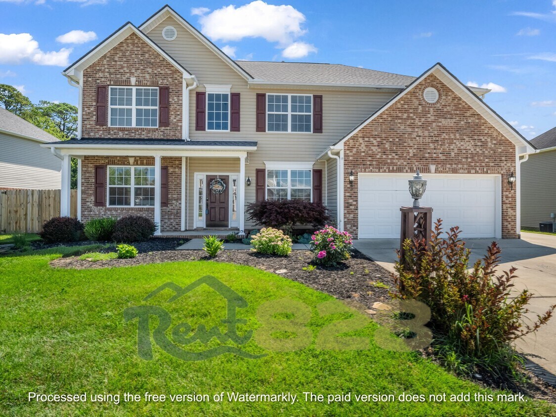 Foto principal - 243 Wildbriar Rd