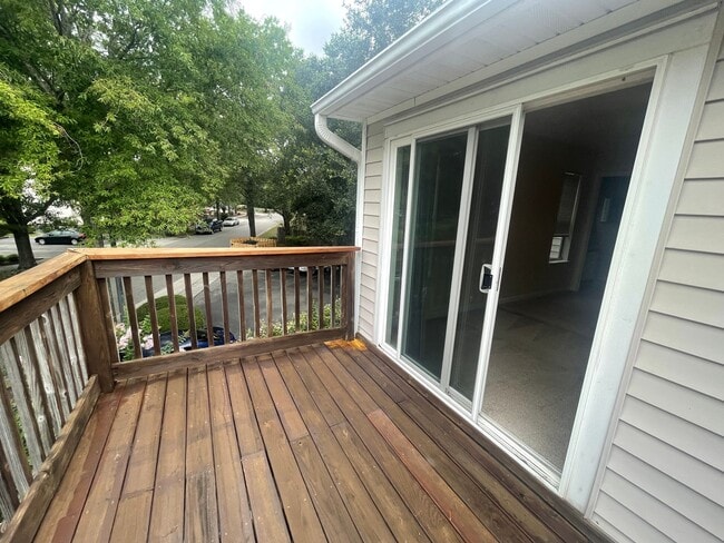 Building Photo - 5221 Largo Court, unit 201