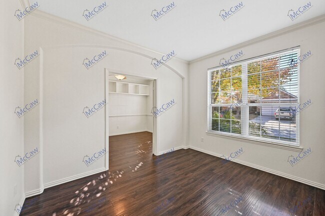 Foto del edificio - Spacious 4/2.5 Home Near Keller!