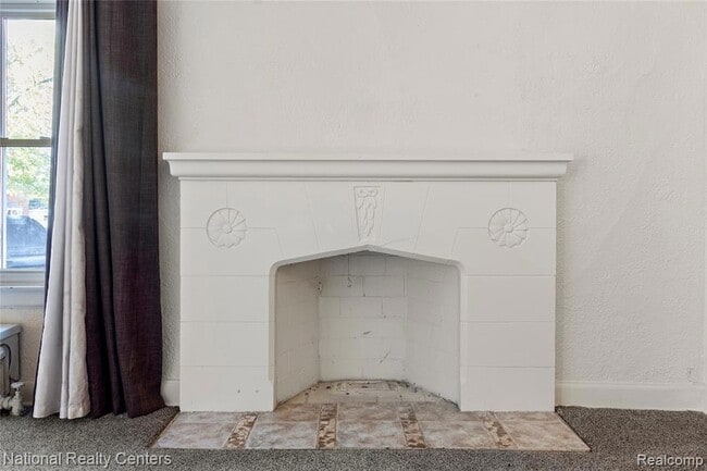 Building Photo - 17300 Kentucky St