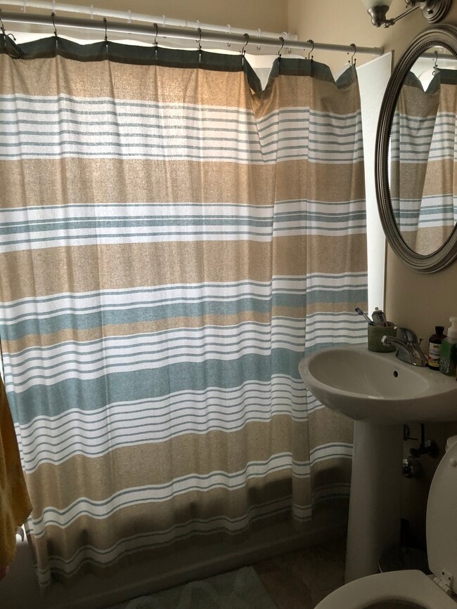 Foto del edificio - 122 Harding St