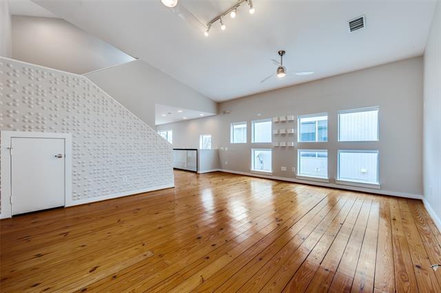 Foto del edificio - 1204 Urban Lofts Dr