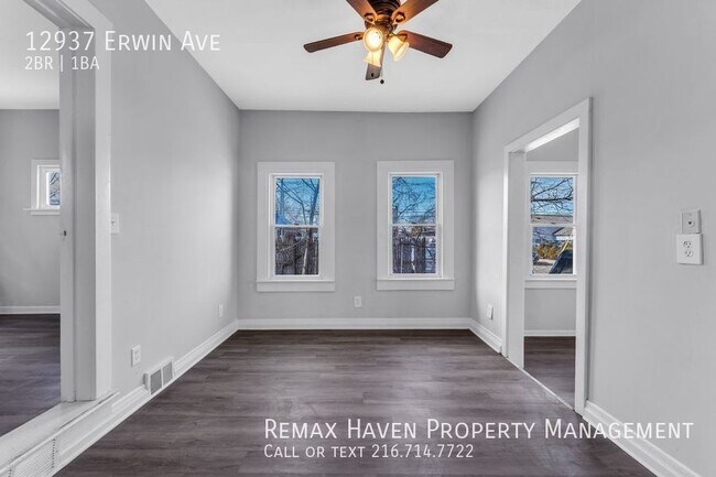 Foto del edificio - 12937 W Erwin Ave., Cleveland - Incredible...