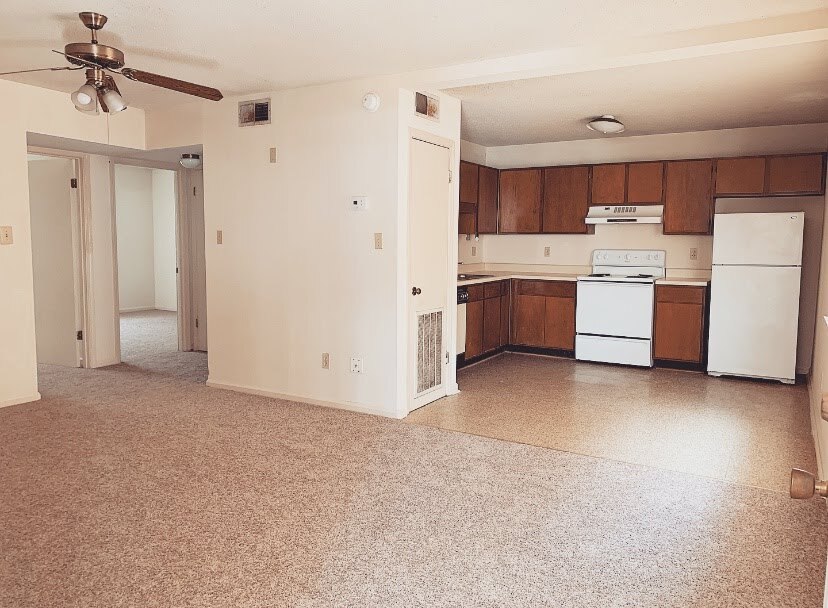 Building Photo - 525 Frank Thomas Ave