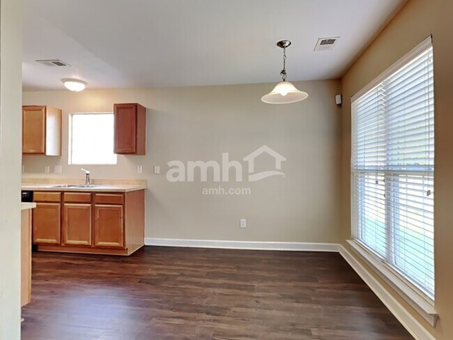 Foto del edificio - 222 Garden Grove Dr