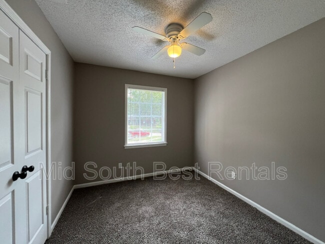 Building Photo - 3757 Crosswood Cove