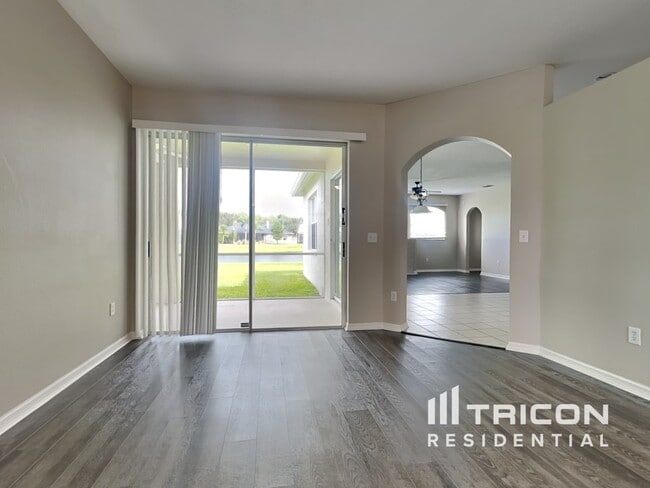 Foto del edificio - 19126 Wind Dancer St