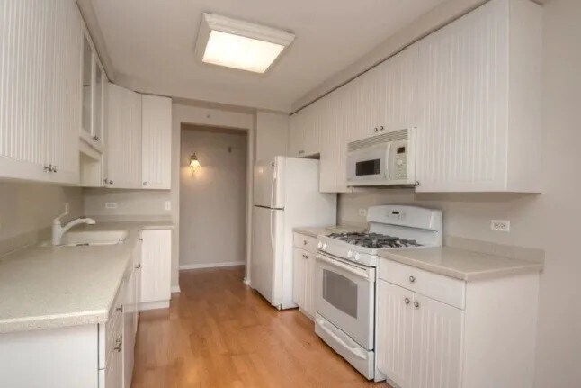 Foto del edificio - 1378 Perry St