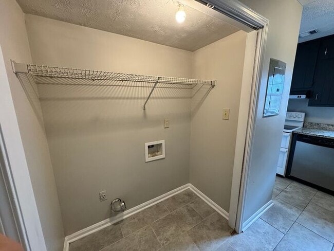 Foto del edificio - NOW READY!! 2 bedroom 2.5 bathroom in Snellville