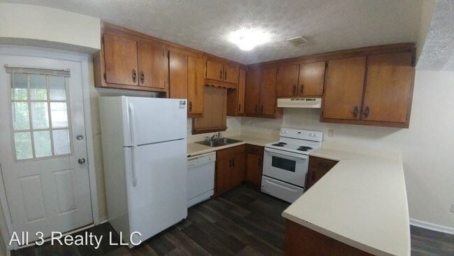 Building Photo - 310 S Jeff Davis Dr