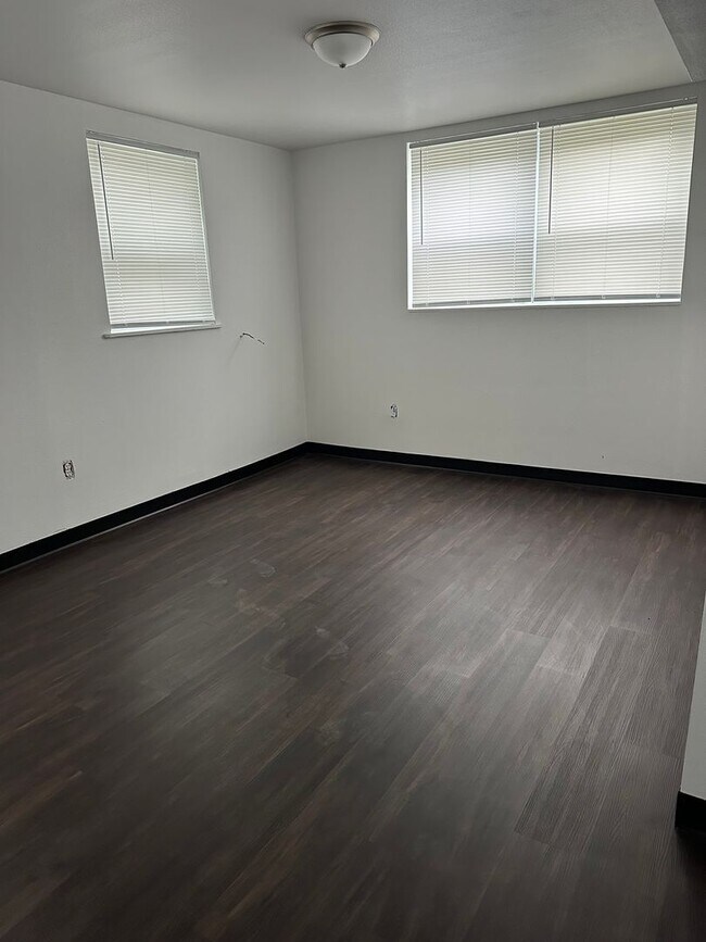 Foto del edificio - 517 Nicholas St