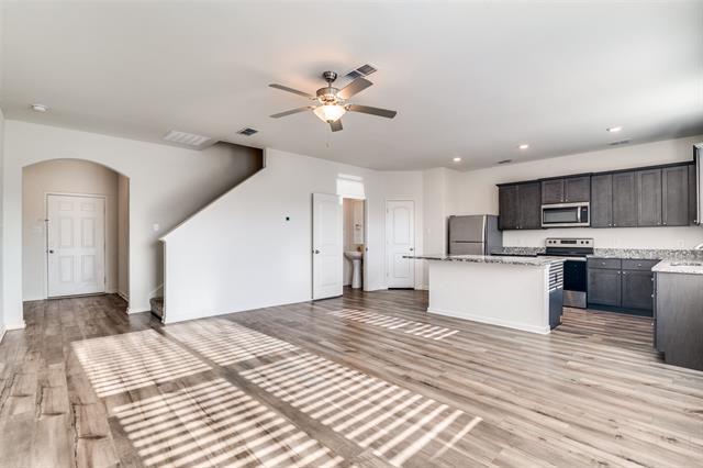 Foto del edificio - 614 Arlington Park Ct