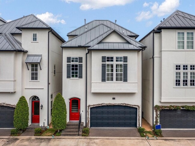 Building Photo - 2234 Lakeshore Edge Dr