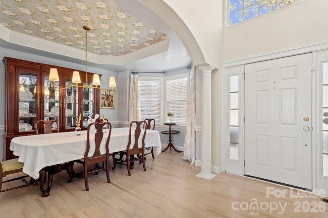 Foto del edificio - 4442 Huntscroft Ln
