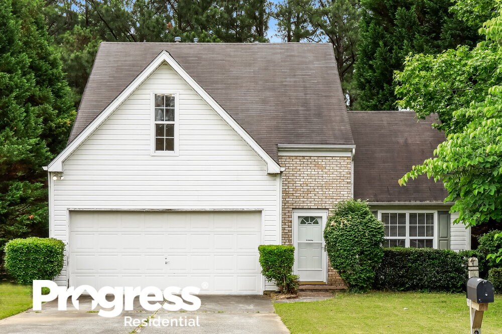 Lawrenceville, 
                        , –