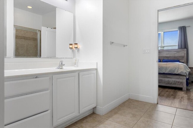 Building Photo - 12845 Sawgrass Pine Cir