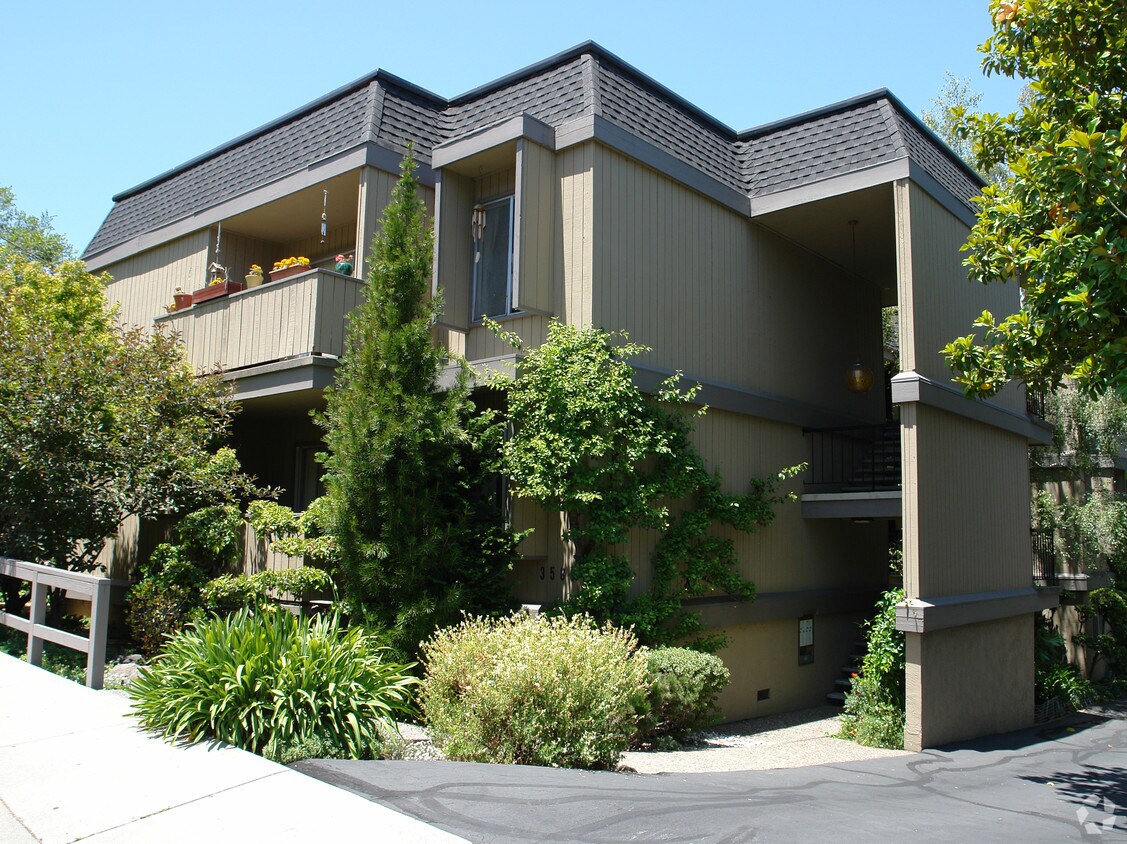 Foto del edificio - 3580 Brook St