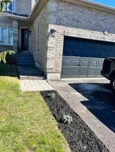 Building Photo - 127 Birchwood Dr