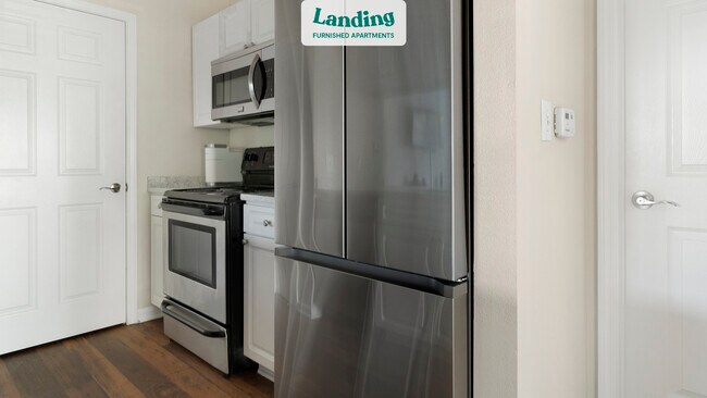 Foto del edificio - 5406 Viewcrest Way