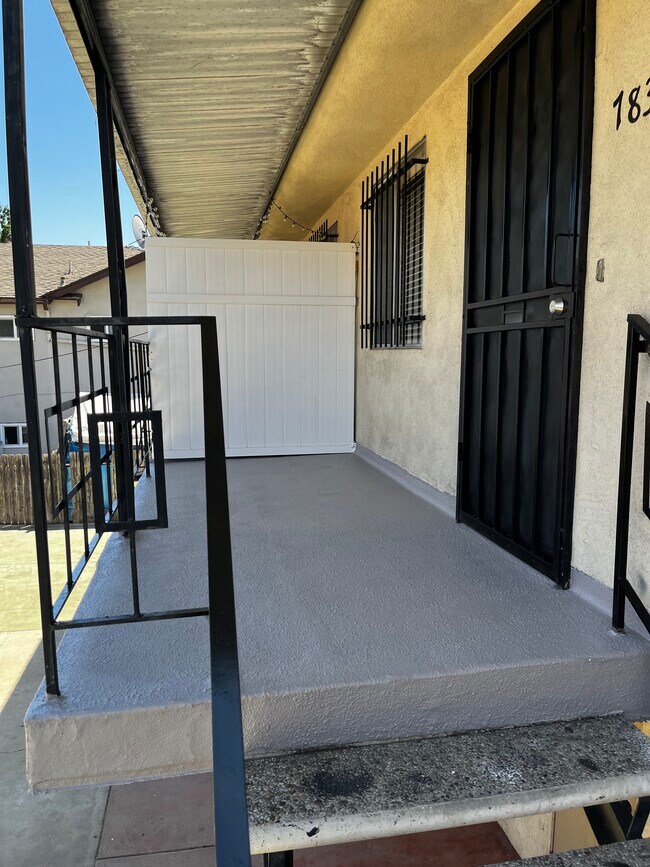 Foto del edificio - 783 Karesh Ave