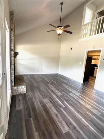 Foto del edificio - 4119 Spring Meadow Ln