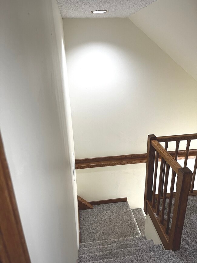 Foto del edificio - 470 New Britain Rd