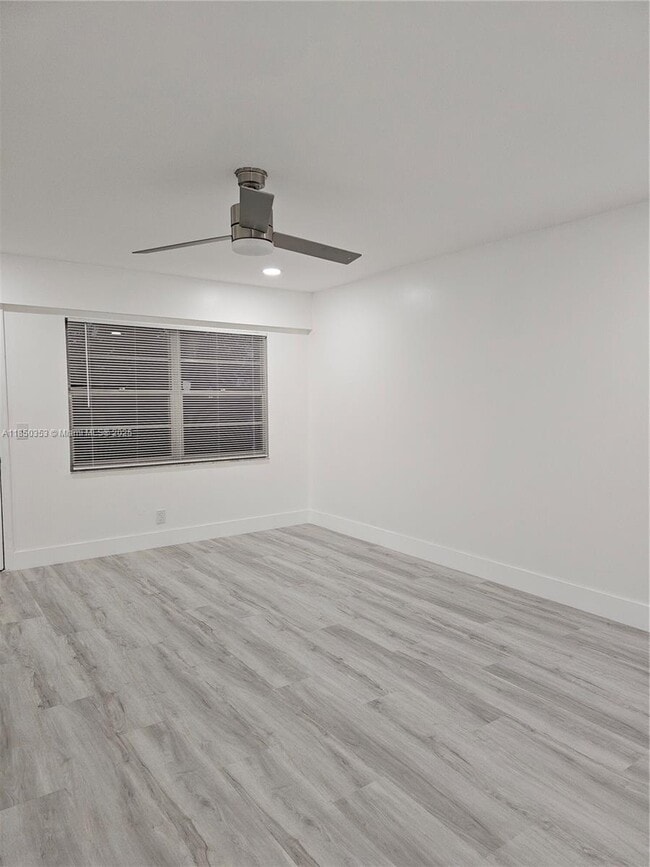 Foto del edificio - 13550 SW 6th Ct