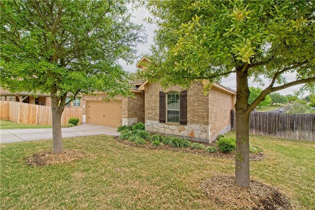 Building Photo - 1005 Fred Couples Ct