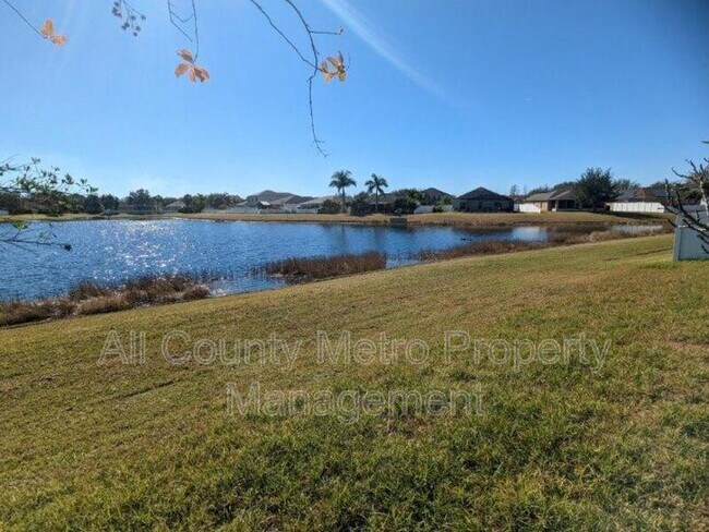 Foto del edificio - 5522 Sycamore Canyon Dr