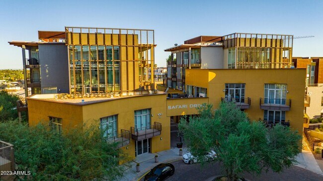 Building Photo - 4745 N Scottsdale RD 1011, Scottsdale, AZ ...
