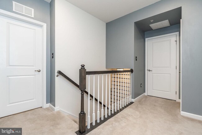 Building Photo - 824 Orchard Tree Rd