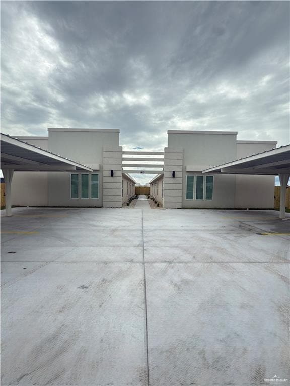 Building Photo - 1413 Vine Ave