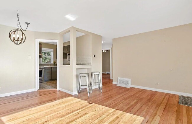 Building Photo - 4935 N Zuni St