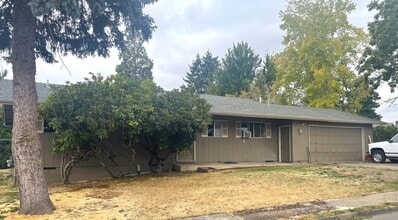 Building Photo - 4824 Falcon Ct NE