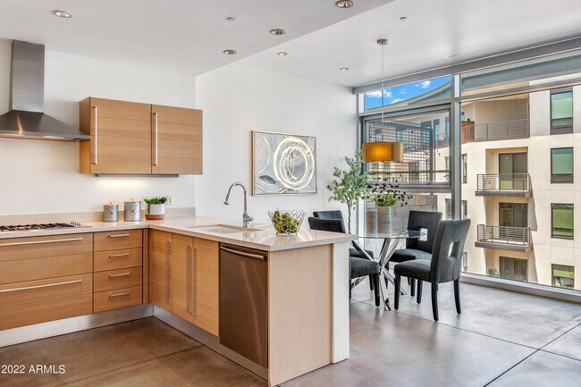 Foto del edificio - 4747 N Scottsdale Rd