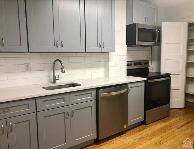 20 Church St, Philmont, NY 12565 Room for Rent in Philmont, NY