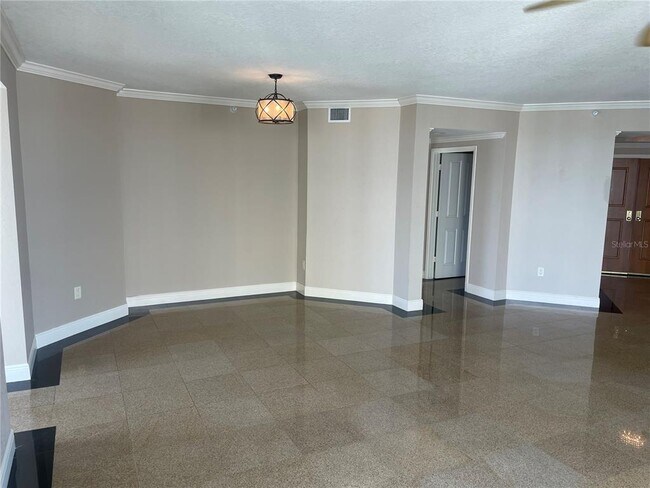 Foto del edificio - 1180 Gulf Blvd