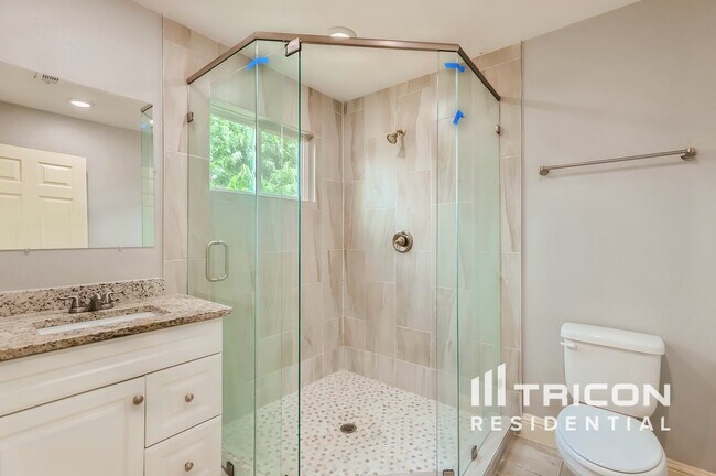 Foto del edificio - 5617 Kerry Ln