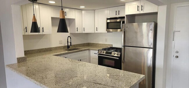 Foto del edificio - 2175 NE 170th St