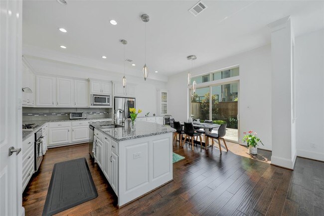 Foto del edificio - 11015 Ayrshire Park Ln