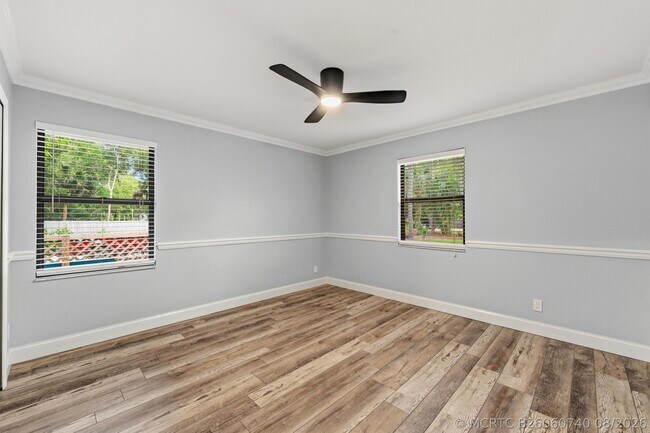 Foto del edificio - 15833 118th Terrace N