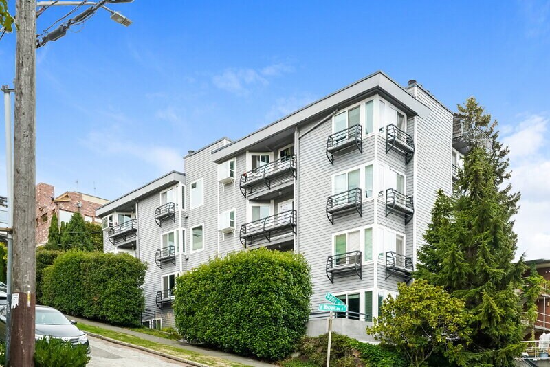 Primary Photo - 150 Valley St