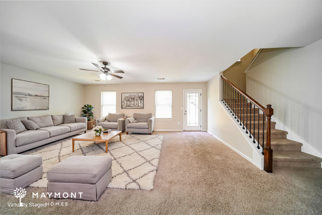 Building Photo - 927 Justice Dr