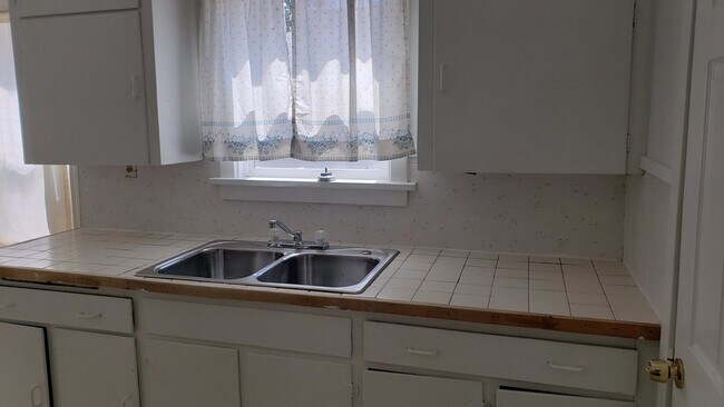 Foto del edificio - 821 8th St