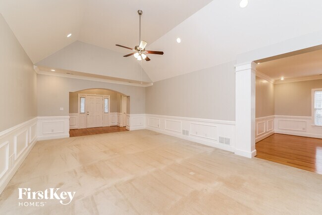 Foto del edificio - 2833 Silas Ridge Rd
