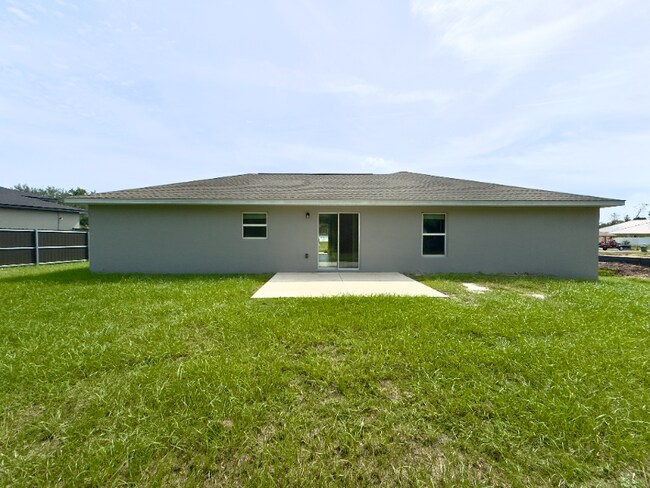 Foto del edificio - 13682 SW 40th Ave Rd